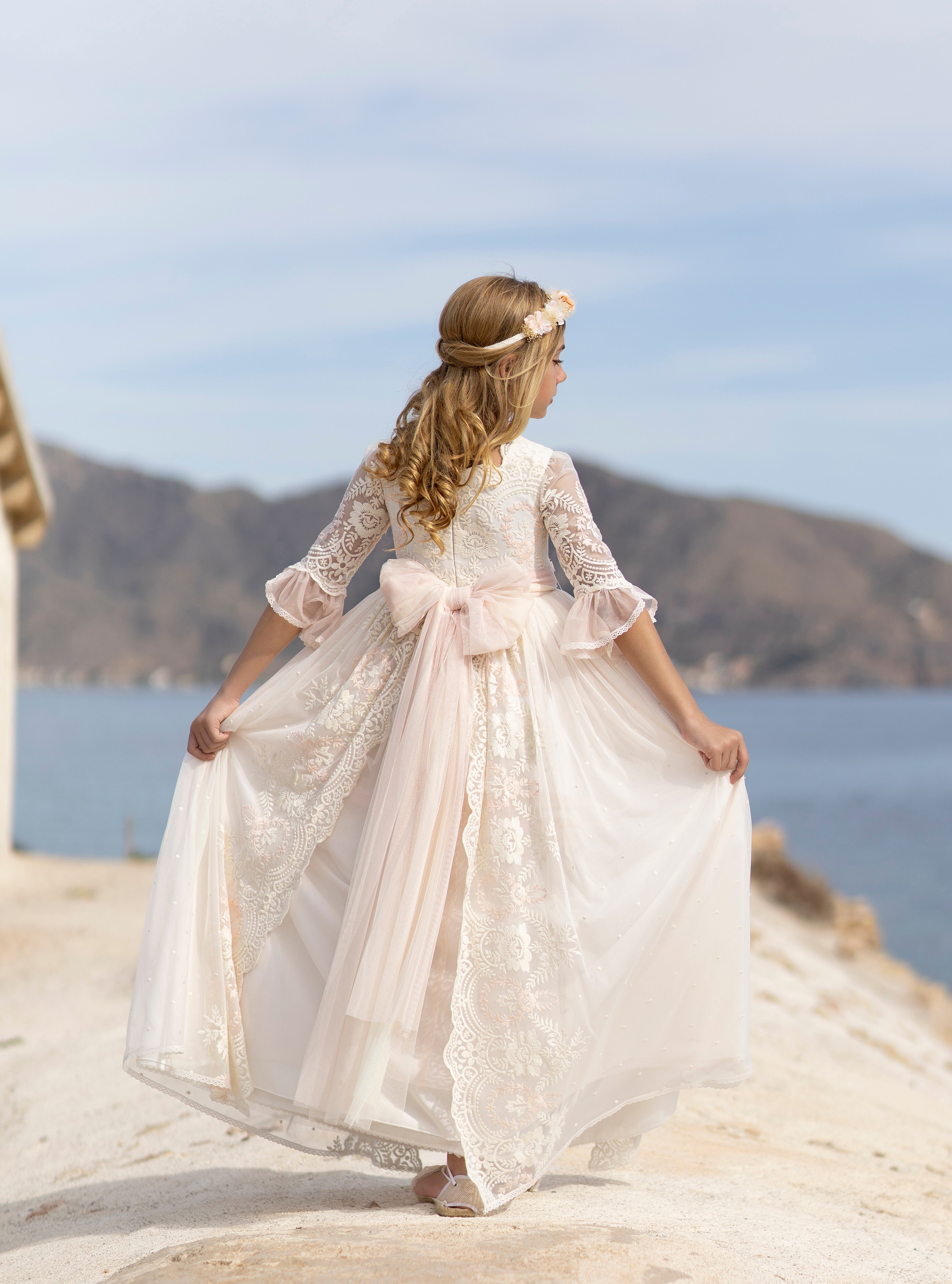 Vestido largo blanco para comunión modelo ALINA - marca Alhuka