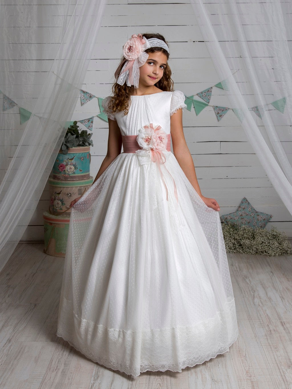 Vestido largo blanco con cinturón salmón para comunión - L156 - marca Marla