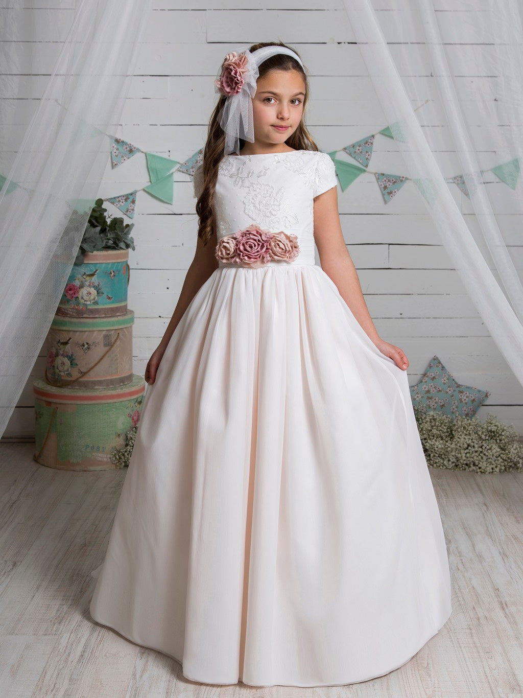Vestido largo plumeti para comunión - L112 - marca Marla