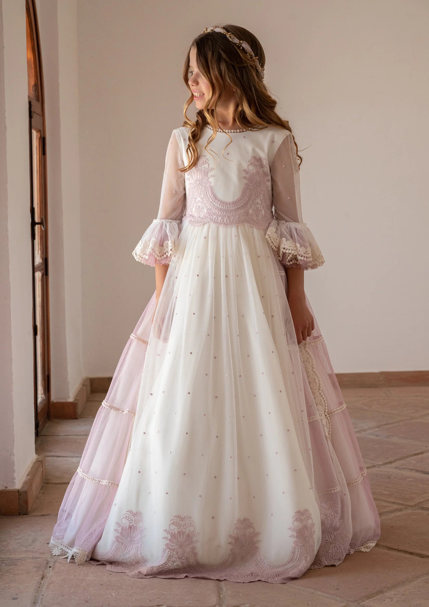 Vestido largo de comunión SCARLETTE MALVA - marca Manuela Macías