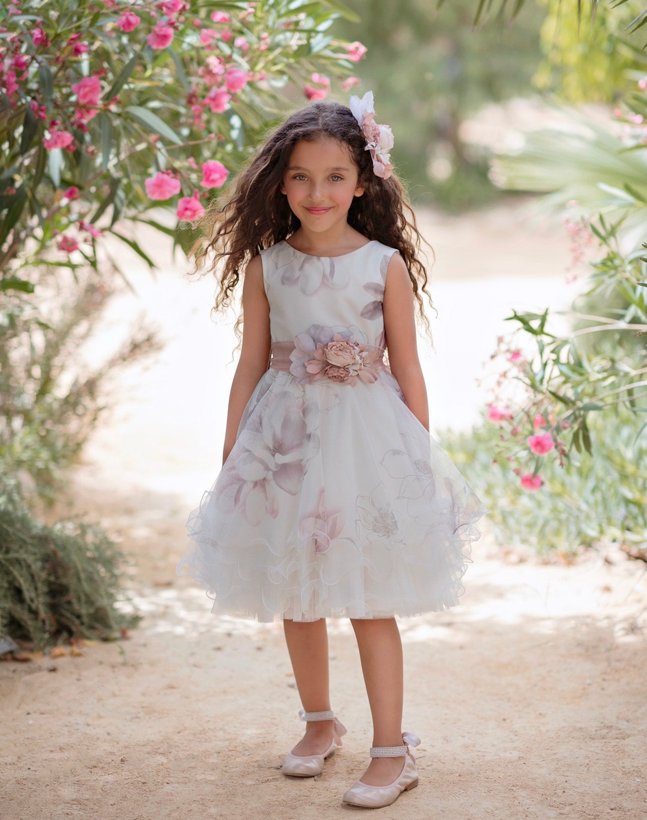 Vestido blanco tul con estampado floral para eventos sociales - 636 - marca Mimilú
