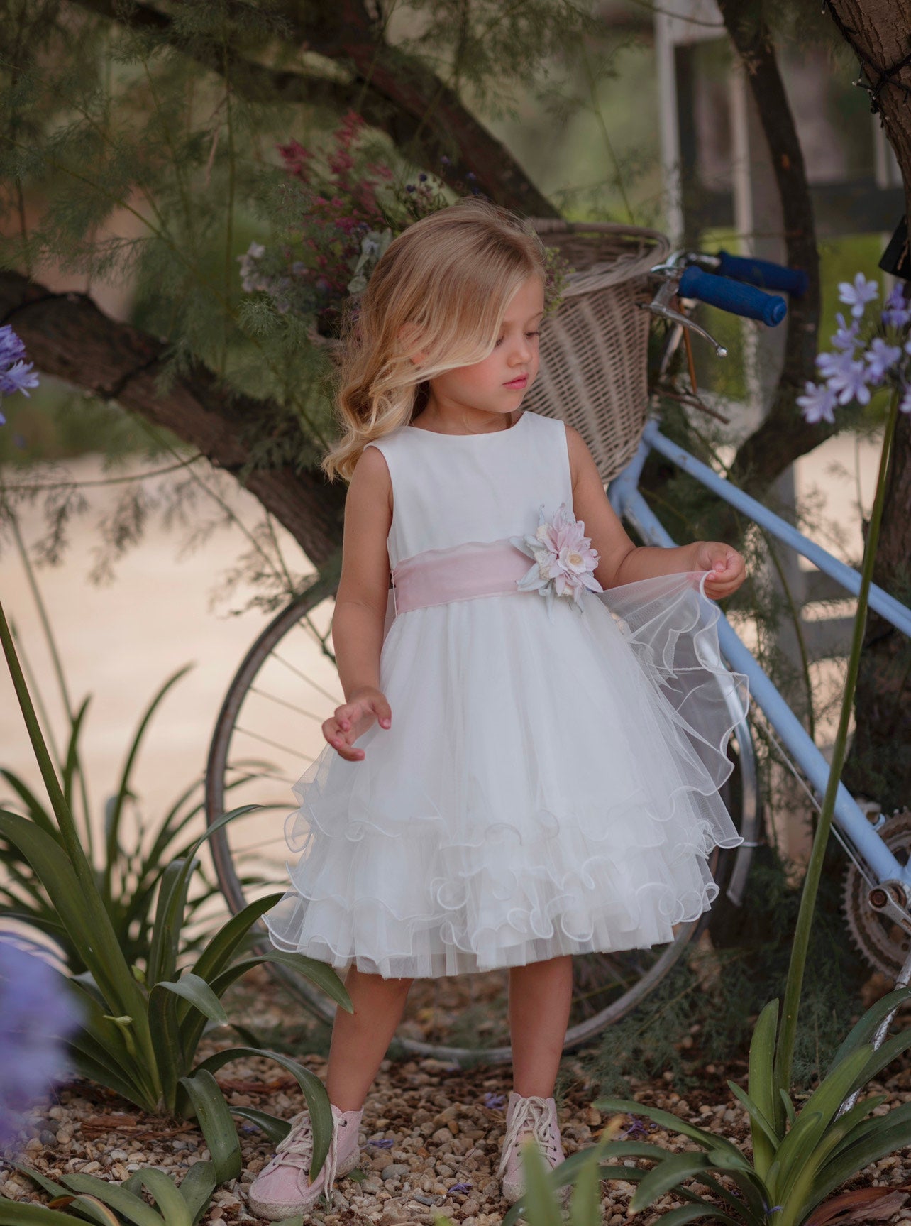Vestido corto blanco para eventos sociales - 617 - marca Mimilú