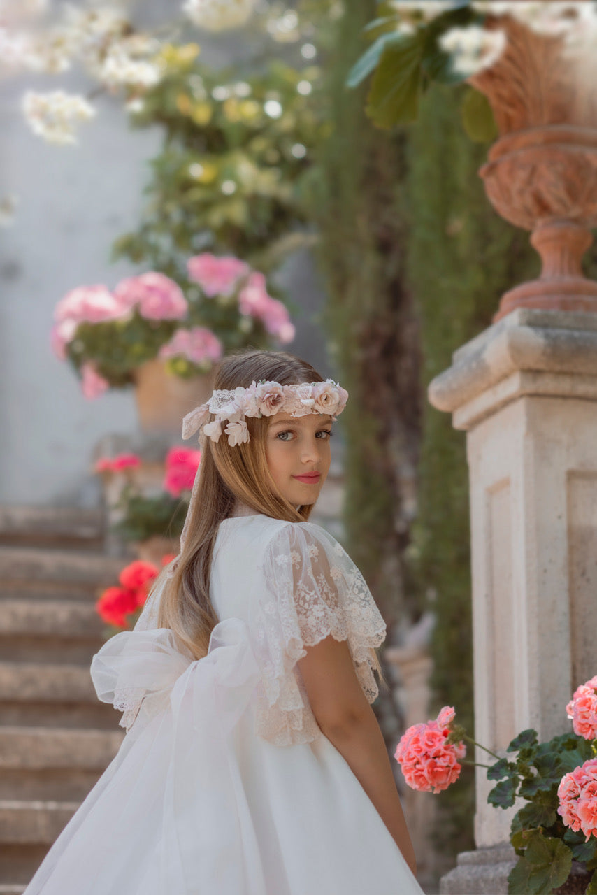 Vestido color rosa con manga como alas de mariposa para comunión - 111 - marca Mimilú