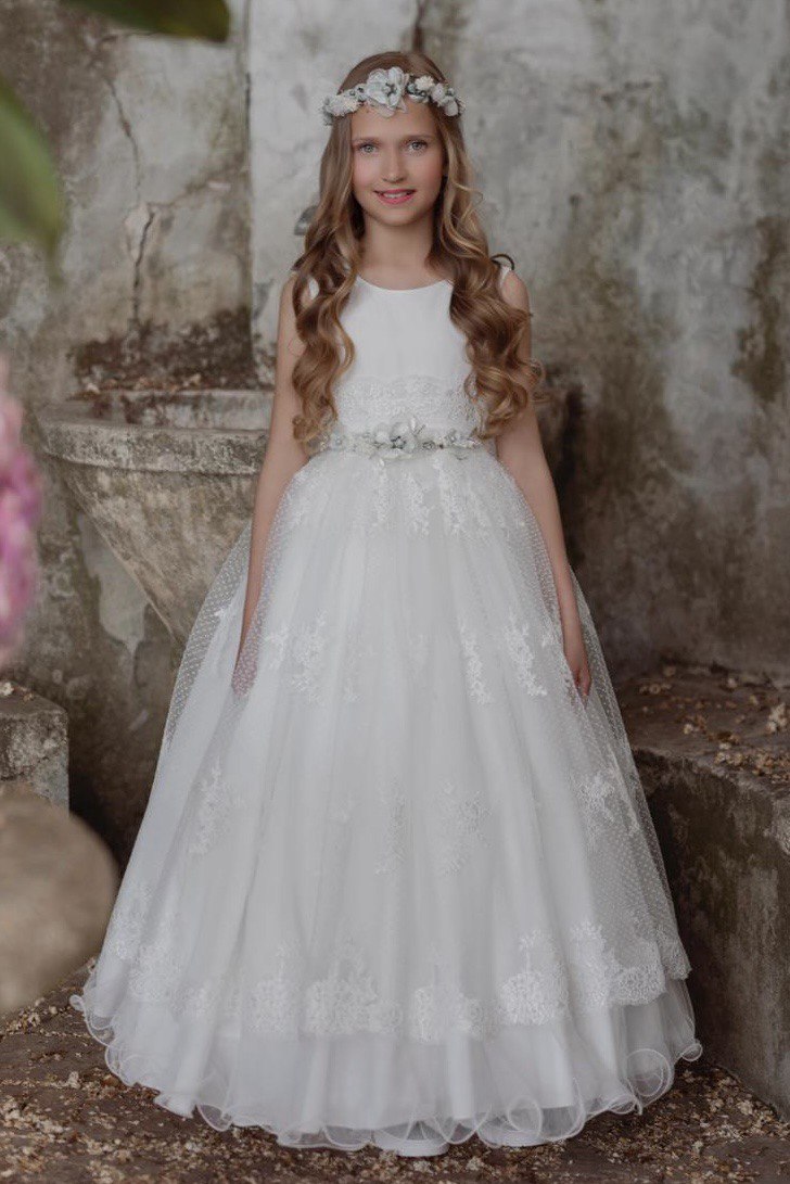 Vestido blanco de fajín con flores y falda vaporosa para comunión - 105 - marca Mimilú