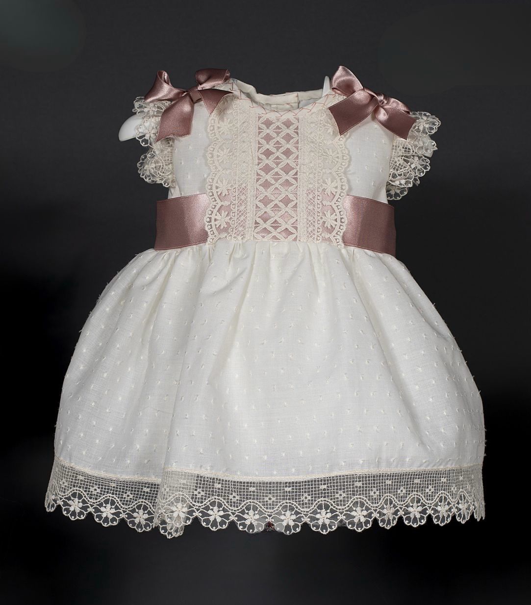 Vestido de bautizo para niñas con braguita y gorro a juego - 3057 - marca Mimosines